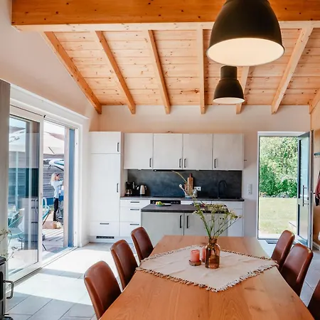 Διαμέρισμα Moderne Ferienhaeuser Mit Kamin Und Holzterrasse - 100 Qm Gross